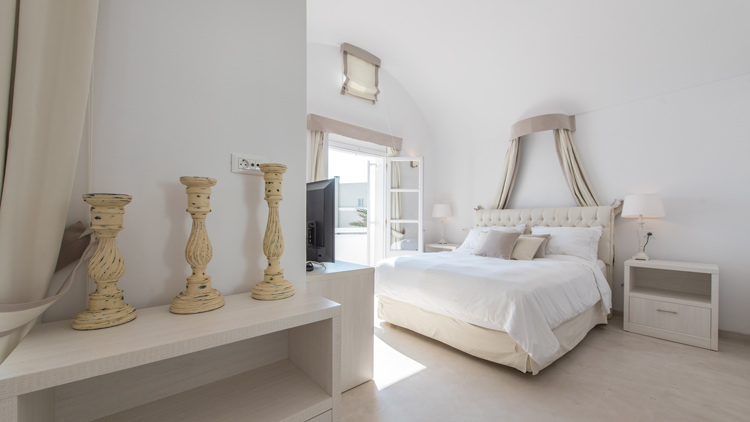 Bedroom, Junior Villa at Santorini Secret Suites & Spa