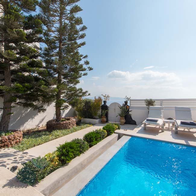 Santorini Secret Suites & Spa  - Travelive Blog