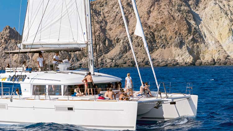 Semi Private Excursion Around Santorini with Sunset Oia Sailing Cruises