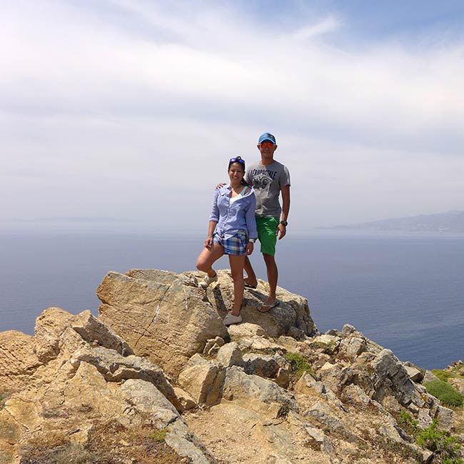 Micah & Mervin in Santorini, Greece - Travelive Reviews