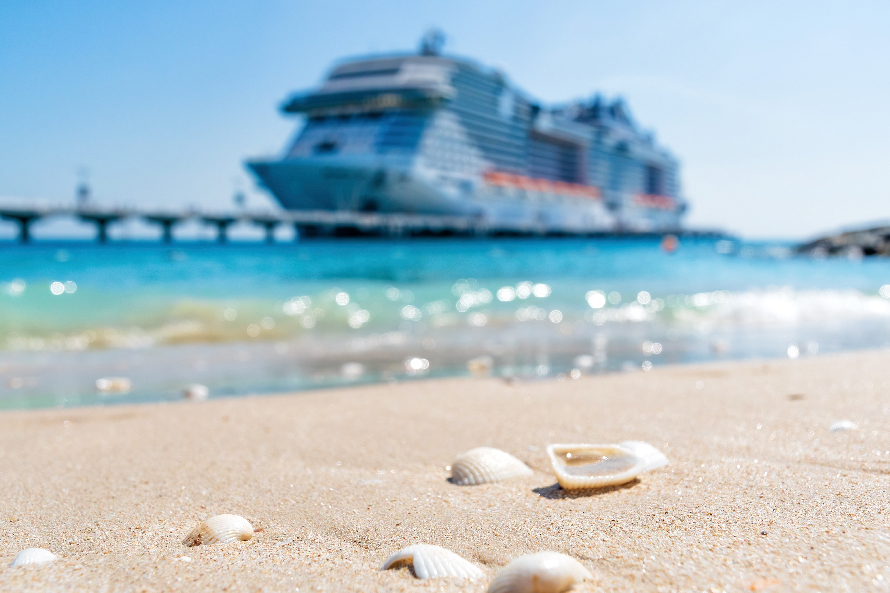 Shorex by Travelive, luxury travel agency