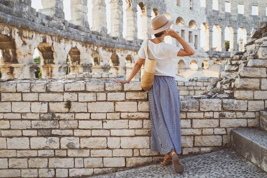 Shorex by Travelive, luxury travel agency