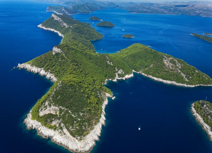 Montenegro, romantic honeymoon destination, Travelive