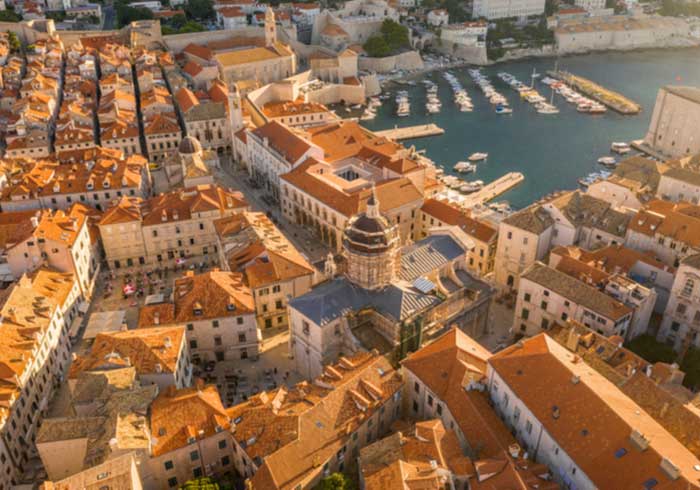Dubrovnik Old Town – Croatia on a Plate Vacation by Travelive