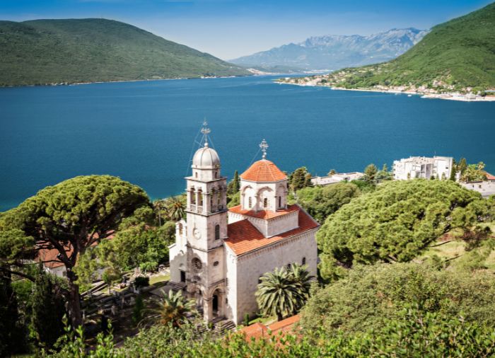 Luxury Vacation in Montenegro, Travelive