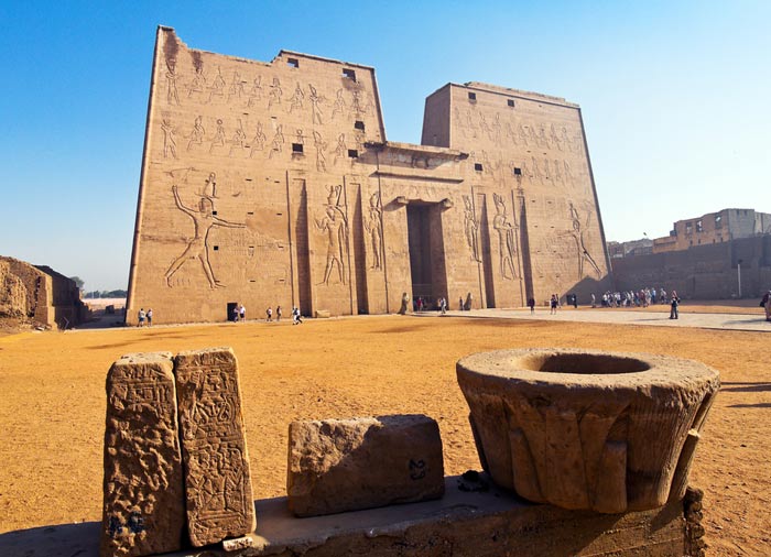 Horus Temple – Edfu, Romantic Egypt tours with Travelive, luxury travel agency