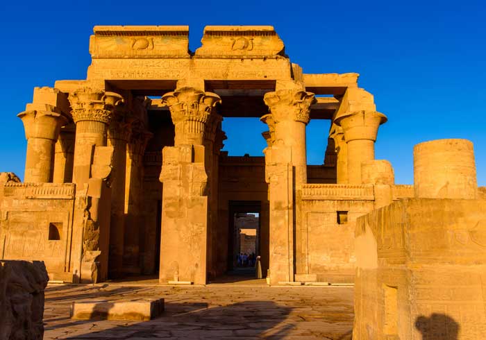 Romantic Egypt tours with Travelive, luxury travel agency