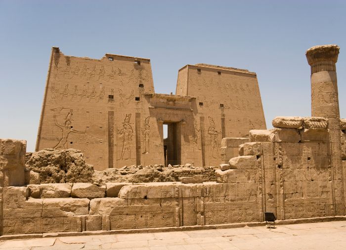 Egypt vacation tours with Travelive, luxury travel agency