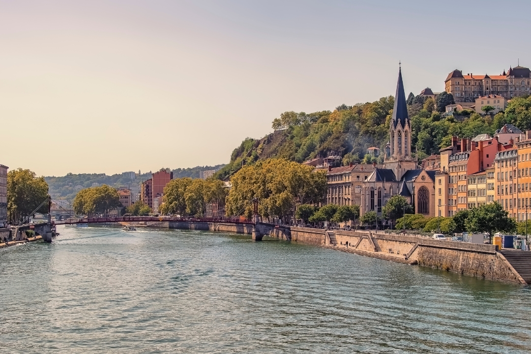 France - romantic honeymoon France, Travelive