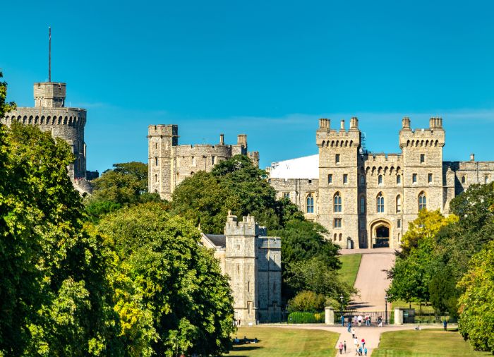 Echoes of Empires: A Journey Through France & England's Timeless Legacy - Luxury Vacation in France, Travelive