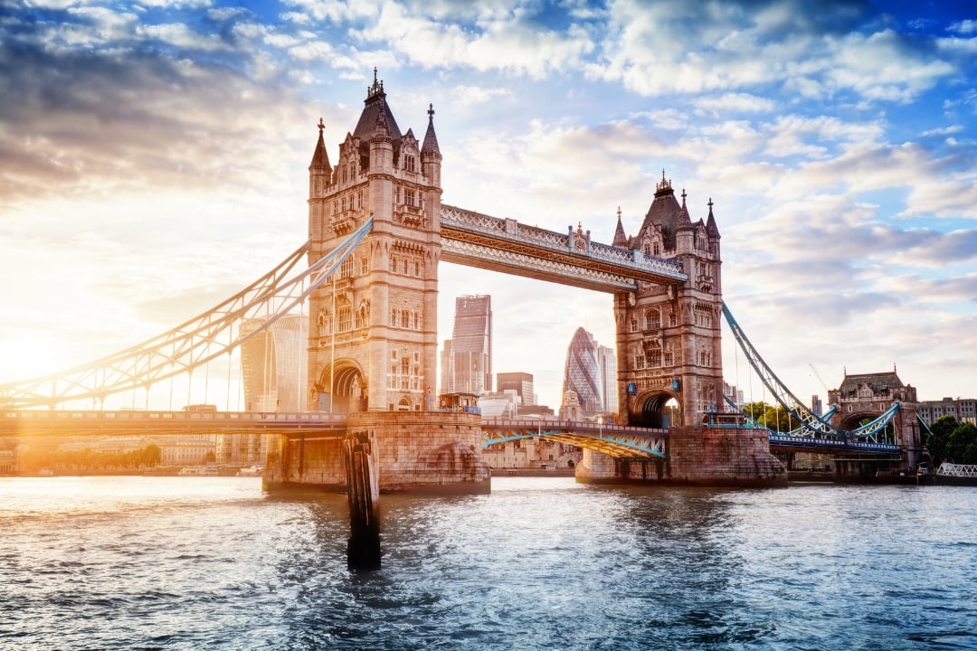 Essential Europe: London, Paris & Amsterdam Discovery Split - France Vacation Package Created By Travelive
