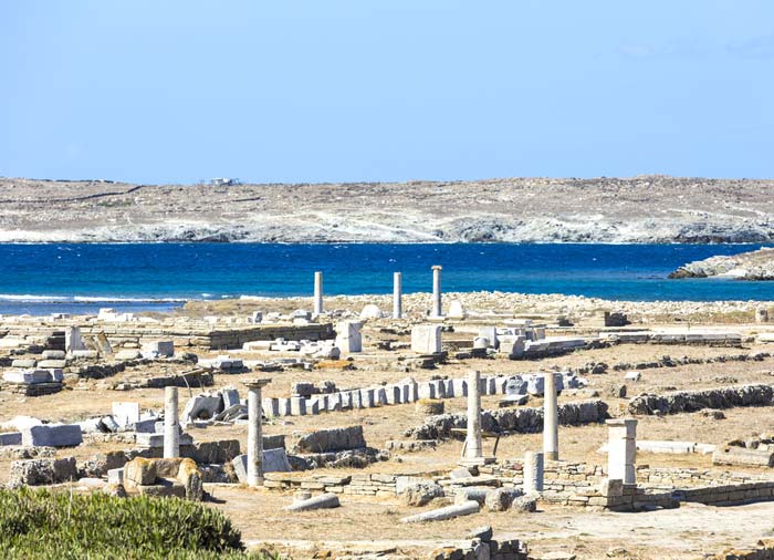 Delos island – Greek islands honeymoon tour with Travelive, luxury travel agency