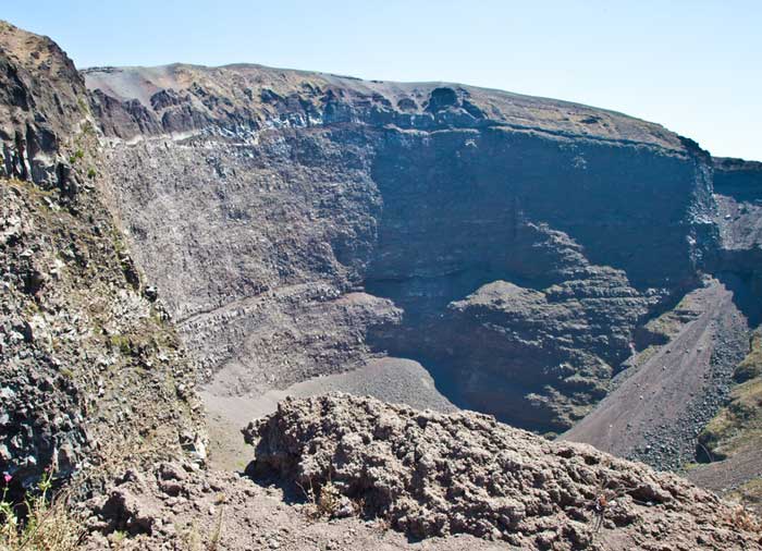 Mount Vesuvius – Crater, Amalfi Coast honeymoon itinerary with Travelive, luxury travel agency