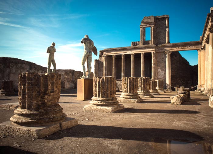 Ancient Pompeii – Amalfi Coast honeymoon itinerary with Travelive, luxury travel agency