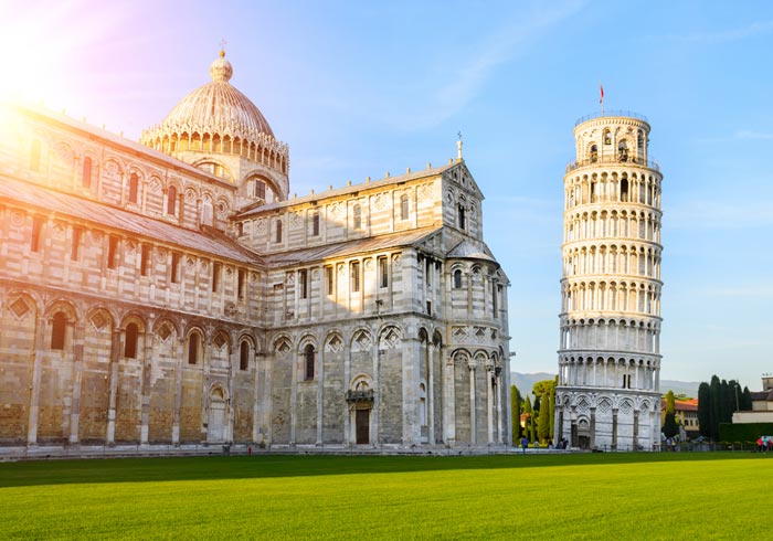 Leaning tower of Pisa – Romantic Tuscany personalized by Travelive, luxury travel agency