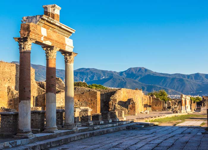 Ruins of Pompeii – Rome to Amalfi Coast tour with Travelive, luxury travel, honeymoon package