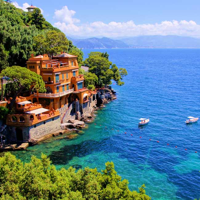 Italian Riviera – Portofino luxury seaside town, Italy holiday destinations by Travelive