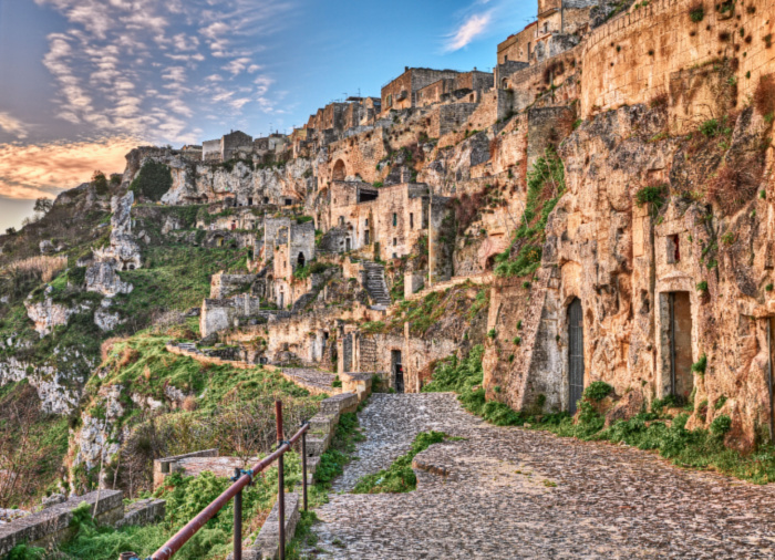History and Legends of Southern Italy Package with Travelive, luxury travel agency