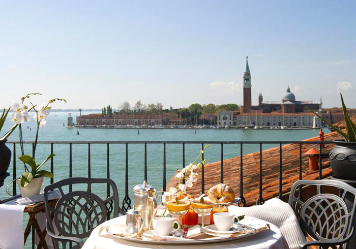 Hotel Metropole Breakfast – Venice Florence Rome Amalfi coast tours with Travelive, luxury travel