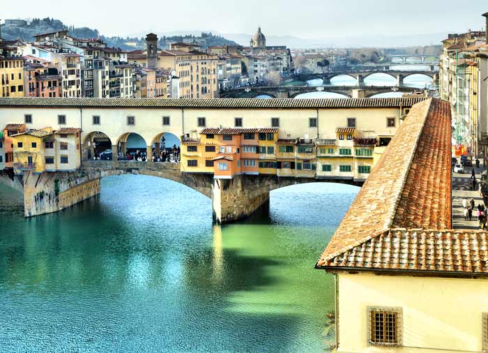 Ponte Vecchio Bridge- Florence to Amalfi Coast tours with Travelive, luxury travel agency