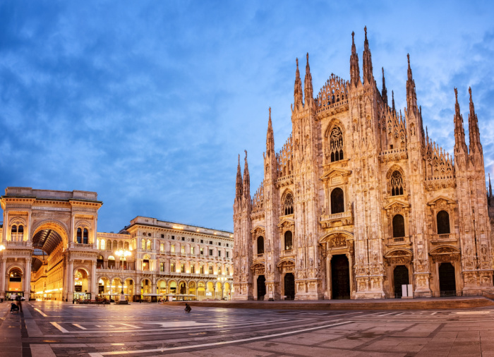 Milan at night - Italy for Fashionistas and Trendsetters Package with Travelive, luxury travel agency