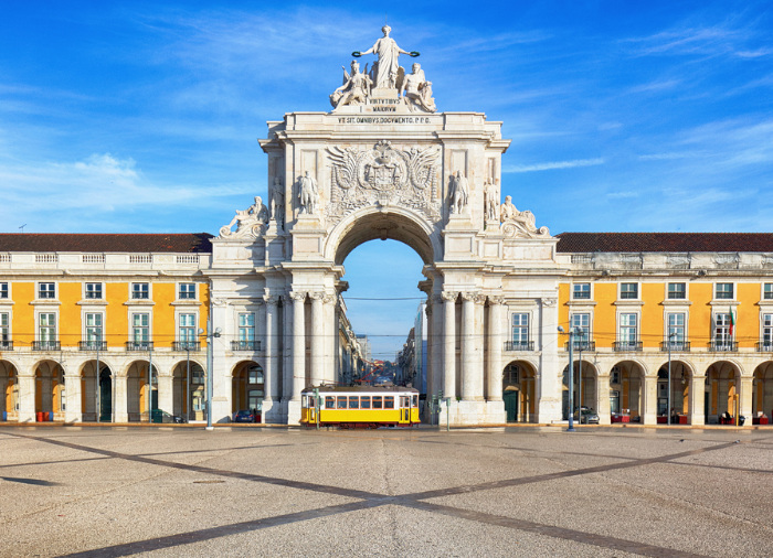 Portugal Vacations with Travelive, Romantic Explorer Package