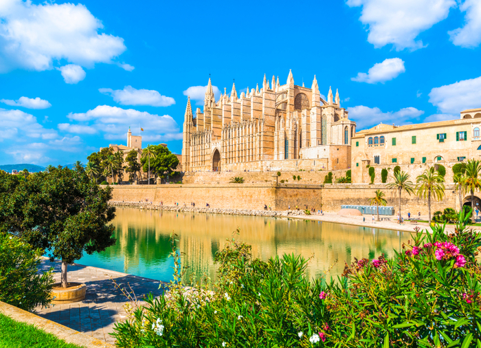 Palma de Mallorca Spanish Classics Travelive