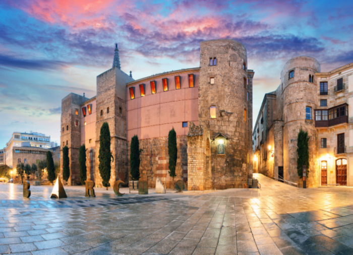 Romantic Spanish Welcome Barcelona Gothic Quarter Luxury Honeymoon PAckages Travelive