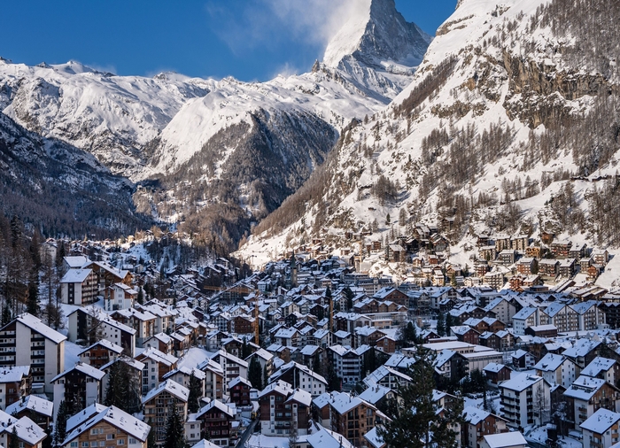honeymoon packages with Travelive, luxury travel agency
